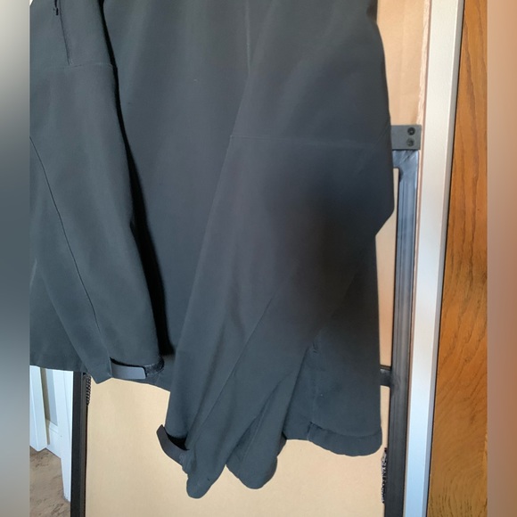 *SOLD* North Face Men’s Soft Shell Jacket - Picture 10 of 10